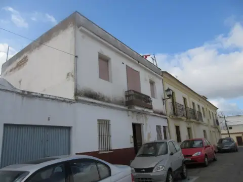 Casa en calle del Río Segre, 6